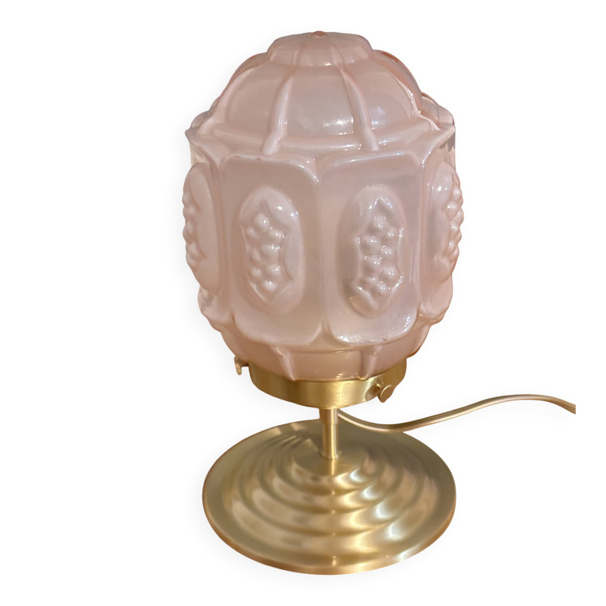 Nina table lamp