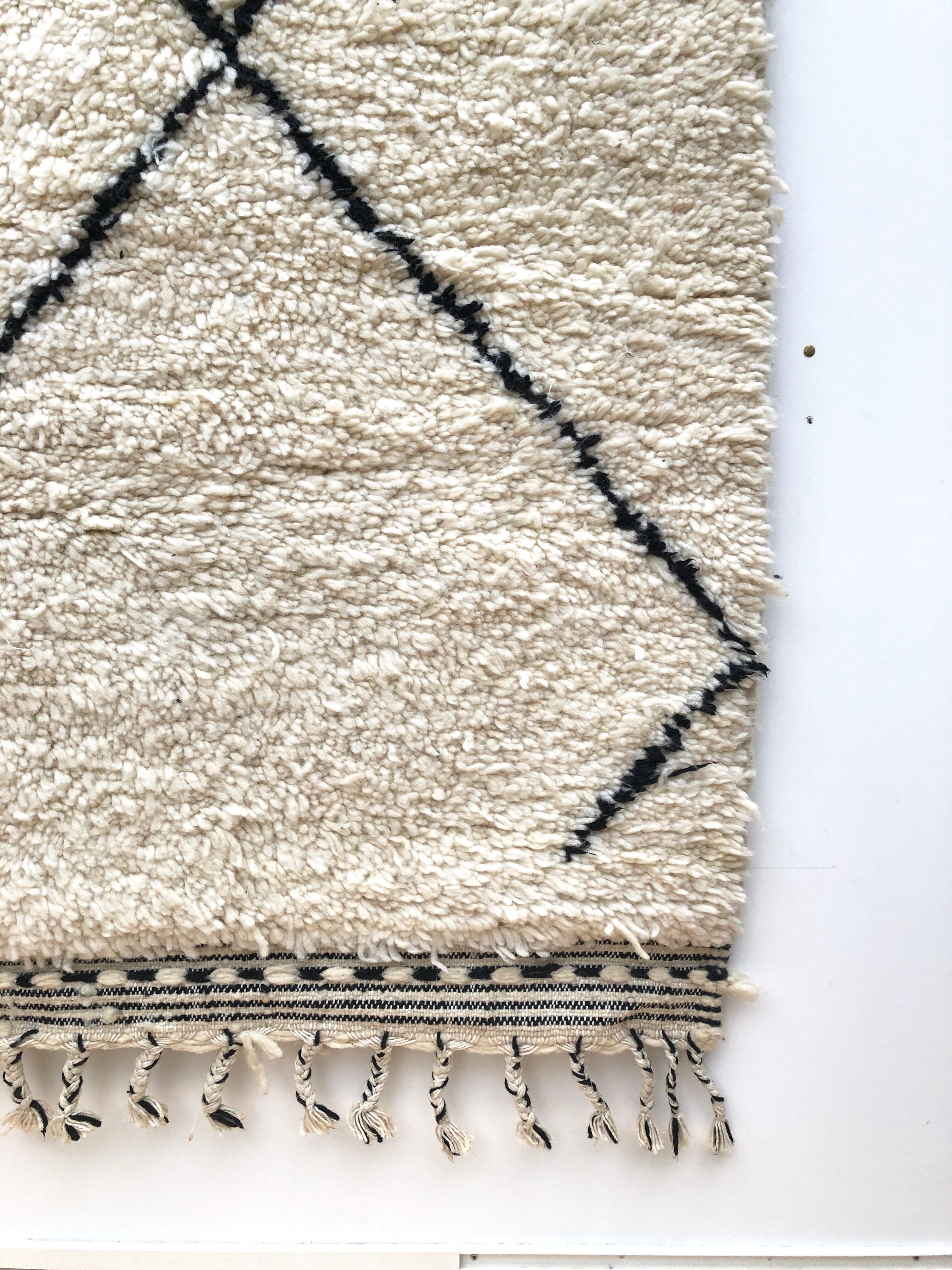 Carpet Berber Moroccan Beni Ouarain to Black diamonds 2, 20 X 1, 5M