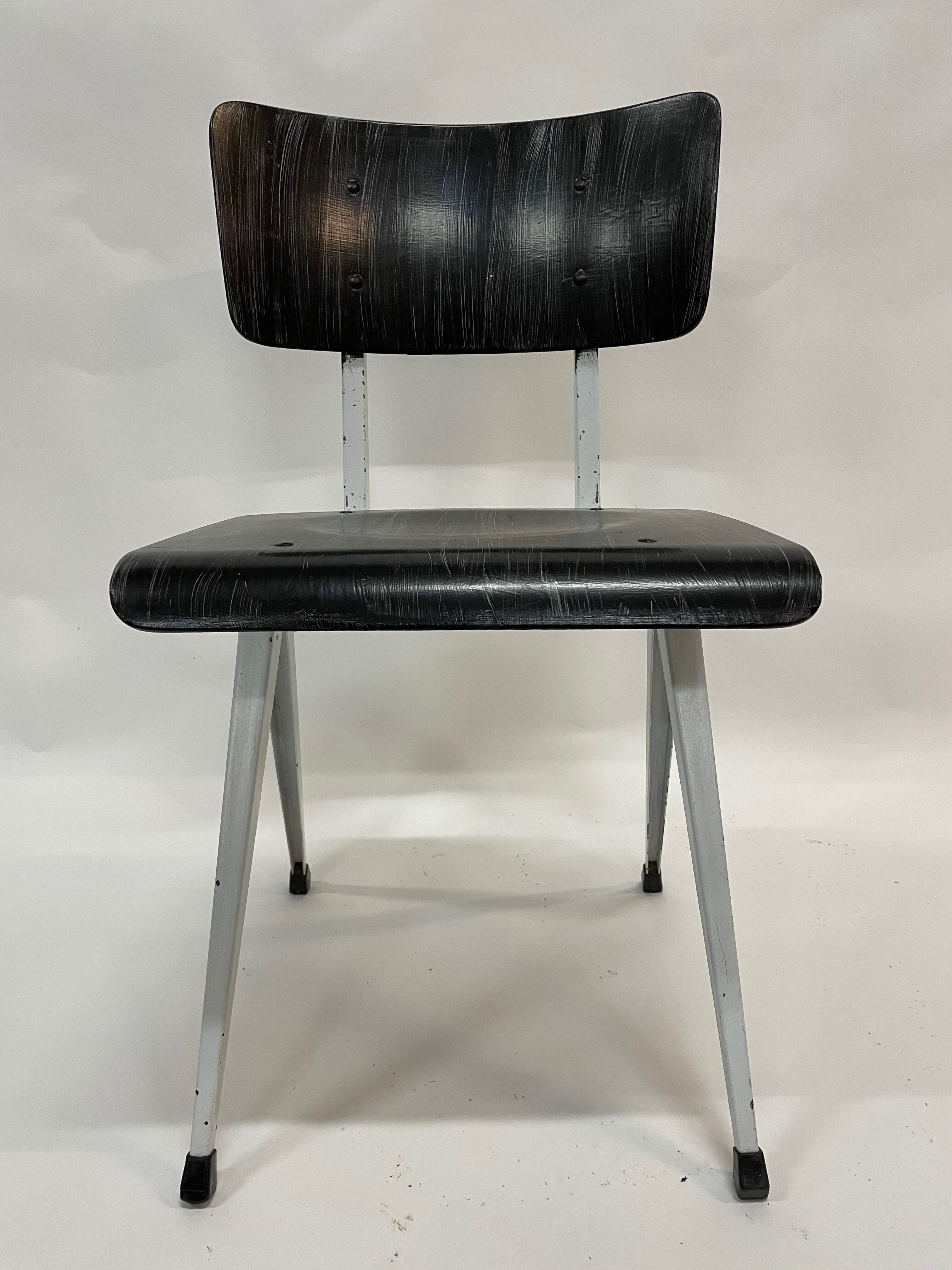 Chaise vintage Galvanitas