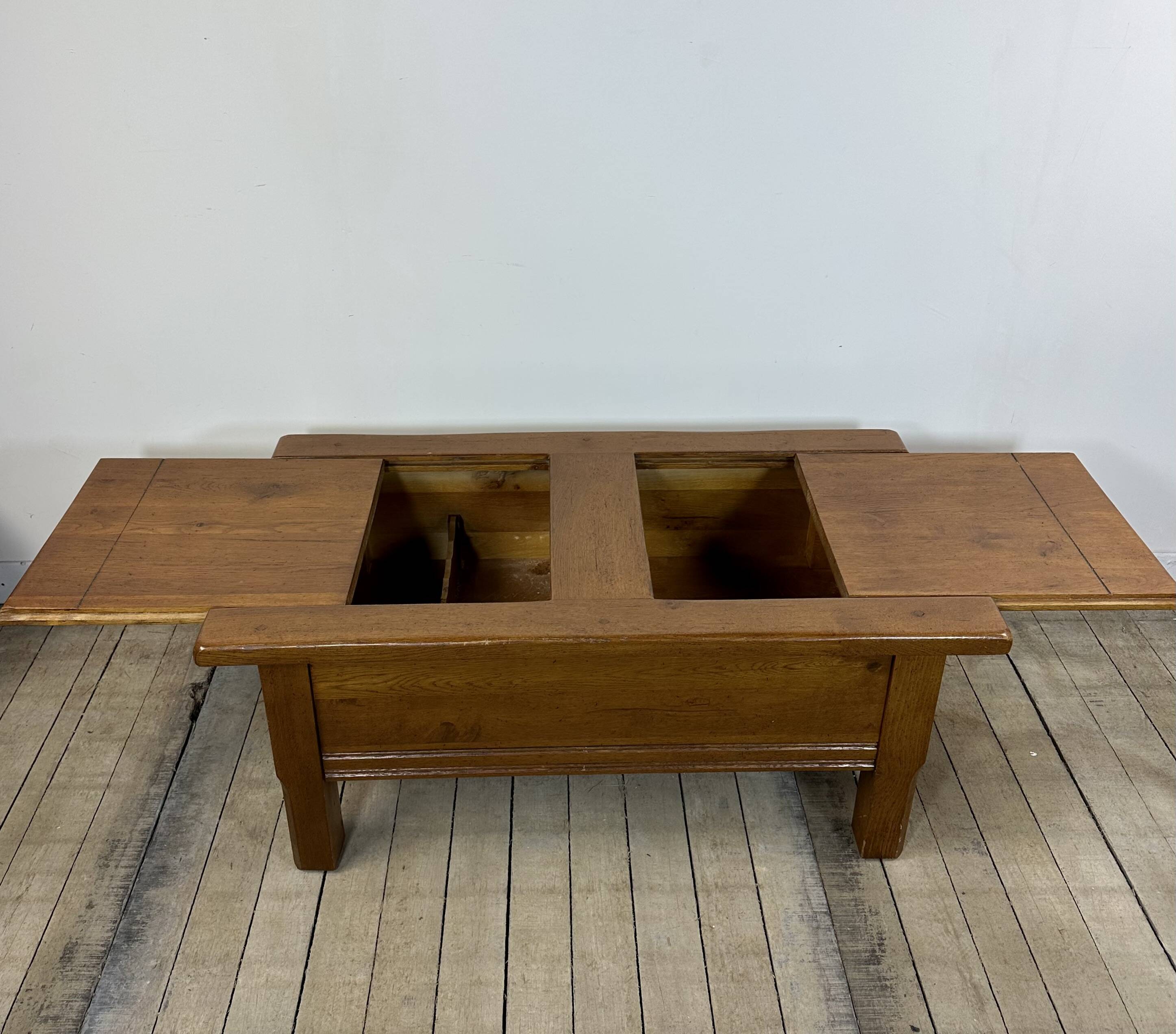 Solid oak coffee table 1980