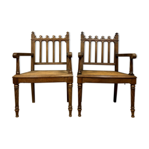 Paire de fauteuils gotiques