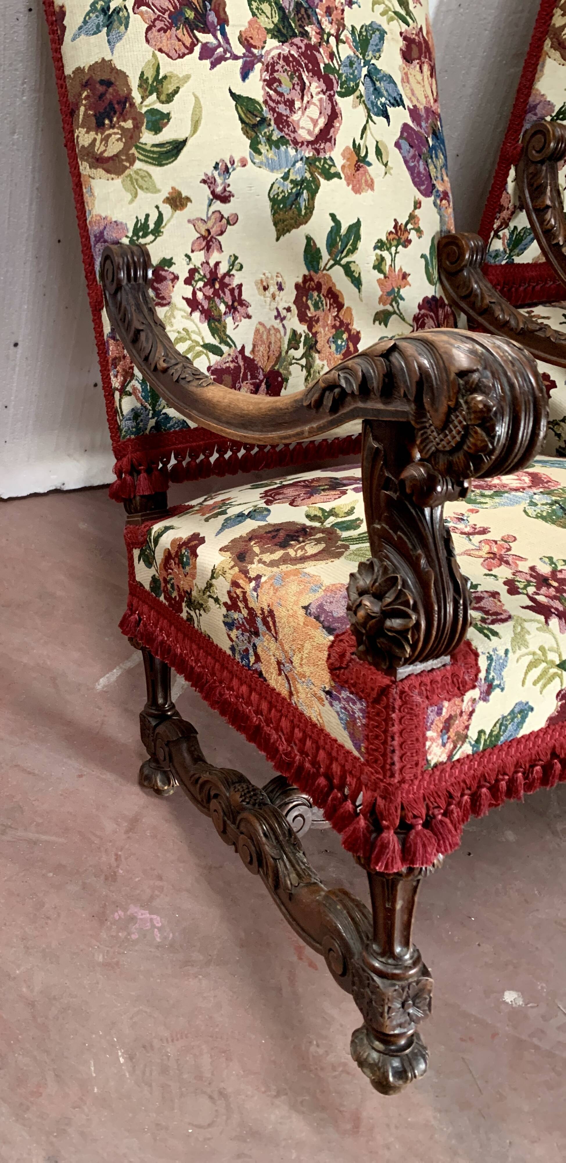Pair of Renaissance style armchairs in solid walnut, 19th century