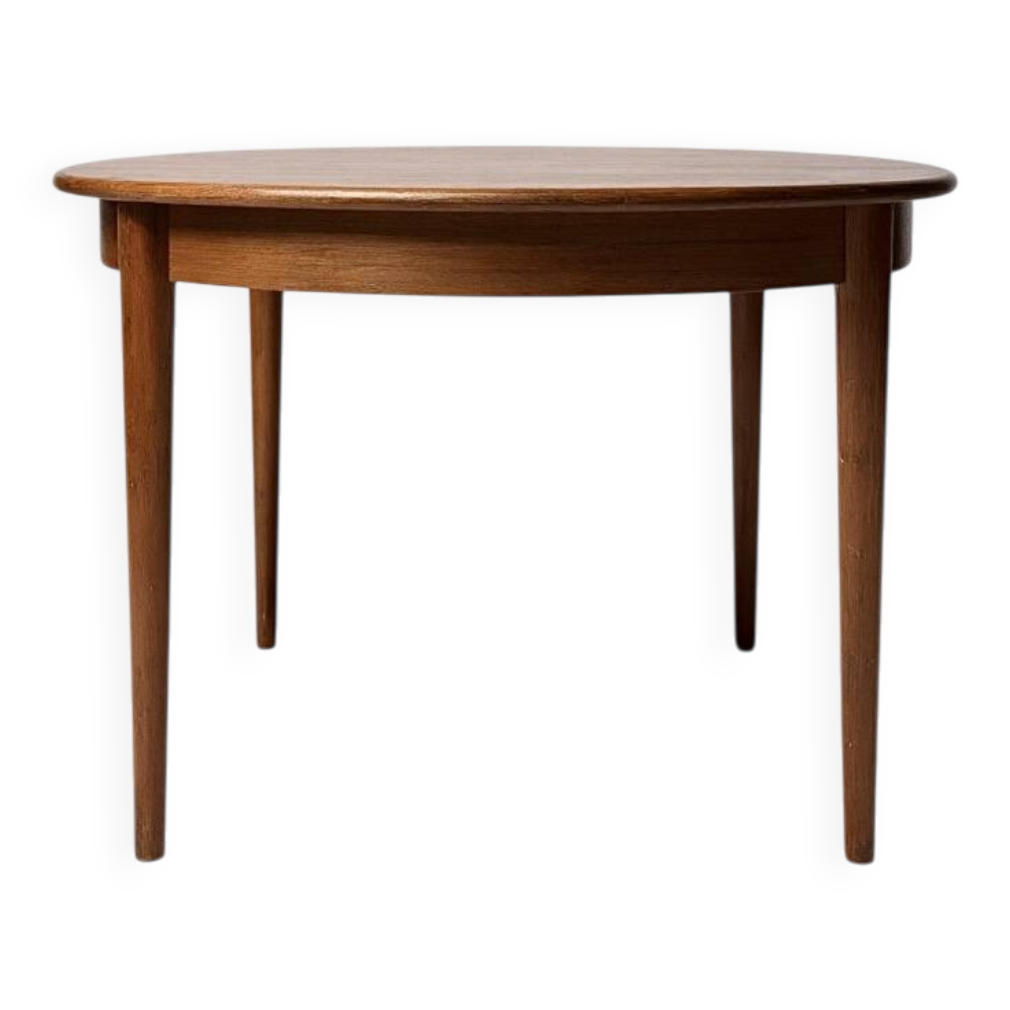 Vintage Scandinavian extendable round table P. Jeppesens Møbelfabrik