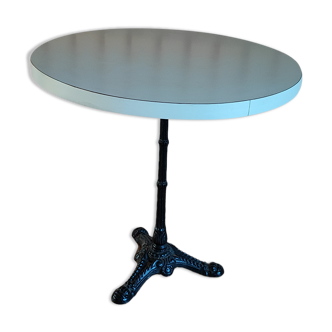 Round bistro table wrought iron and formica