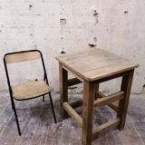 Old square workbench
