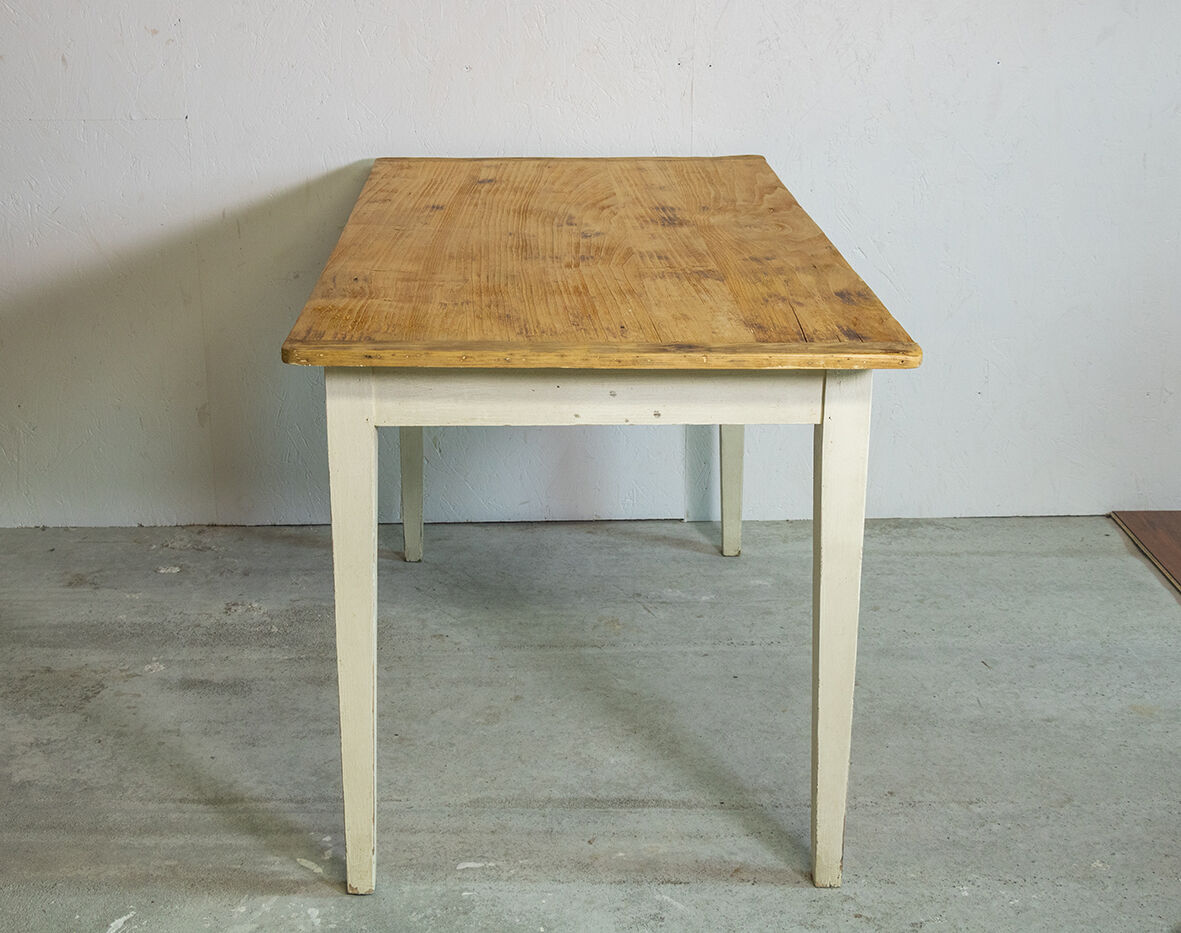 Table en bois