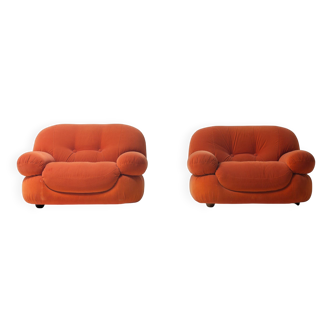 Pair of suède 'Sapporo' lounge chairs by Mobil Girgi, Italy 1970s