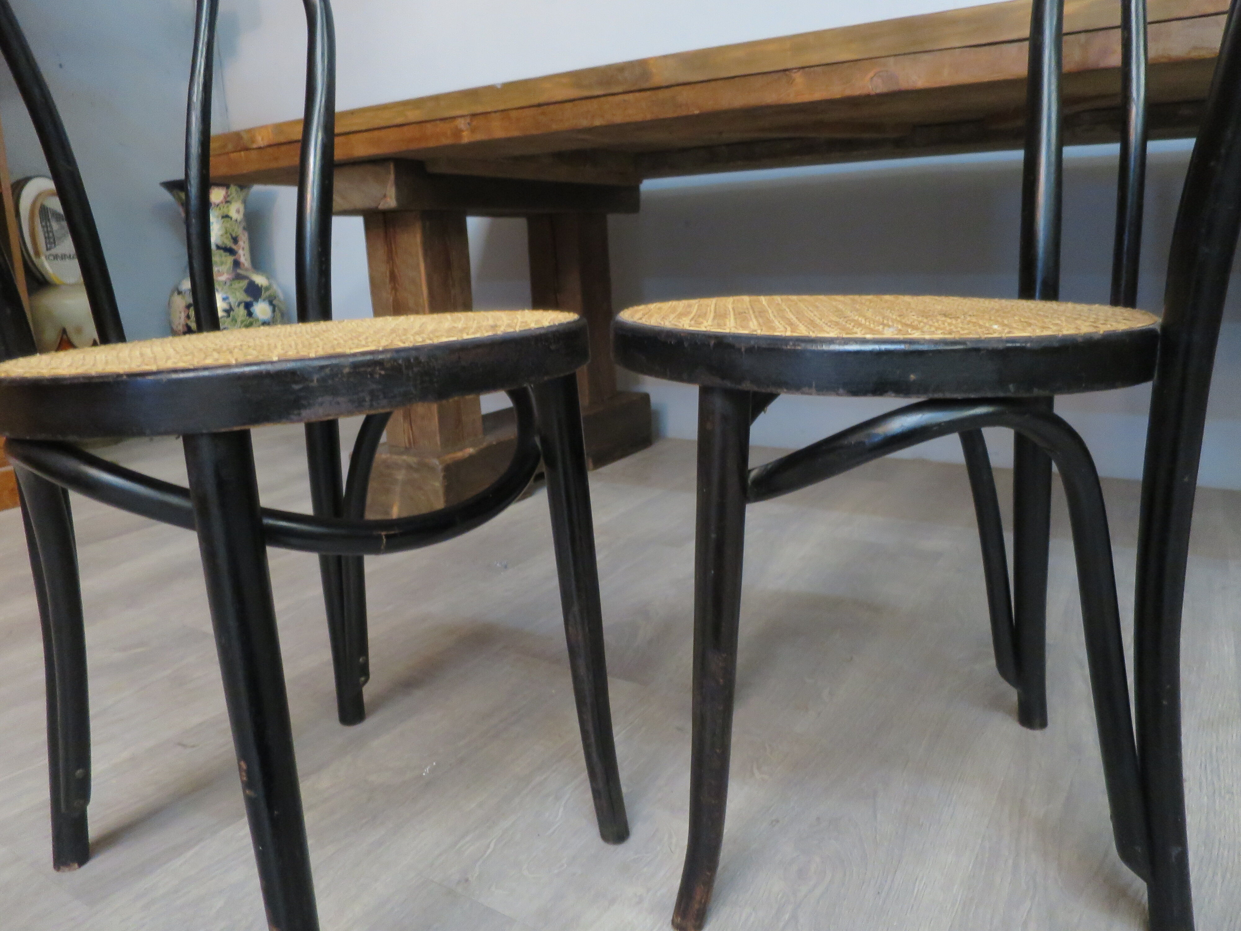 Pair of chairs bentwood black