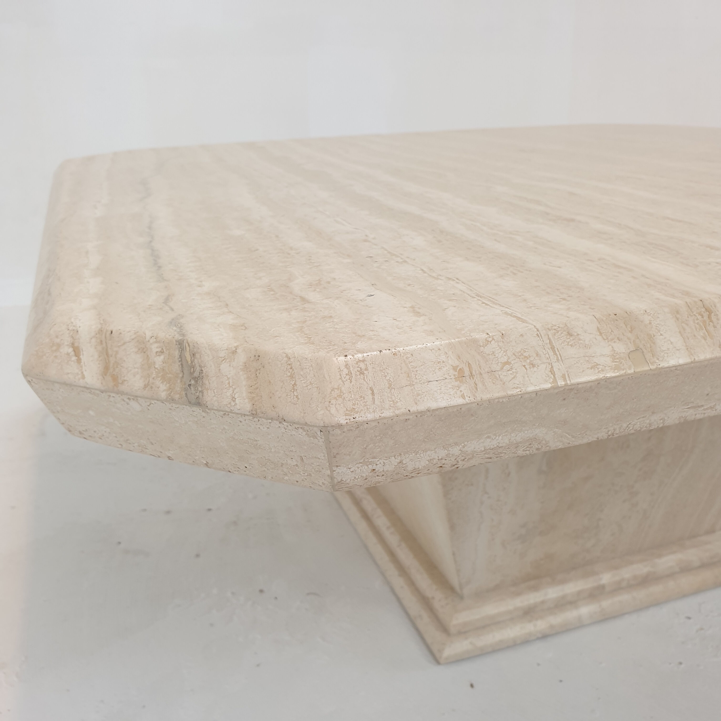 Italian Travertine Bar table or Coffee Table, 1980s