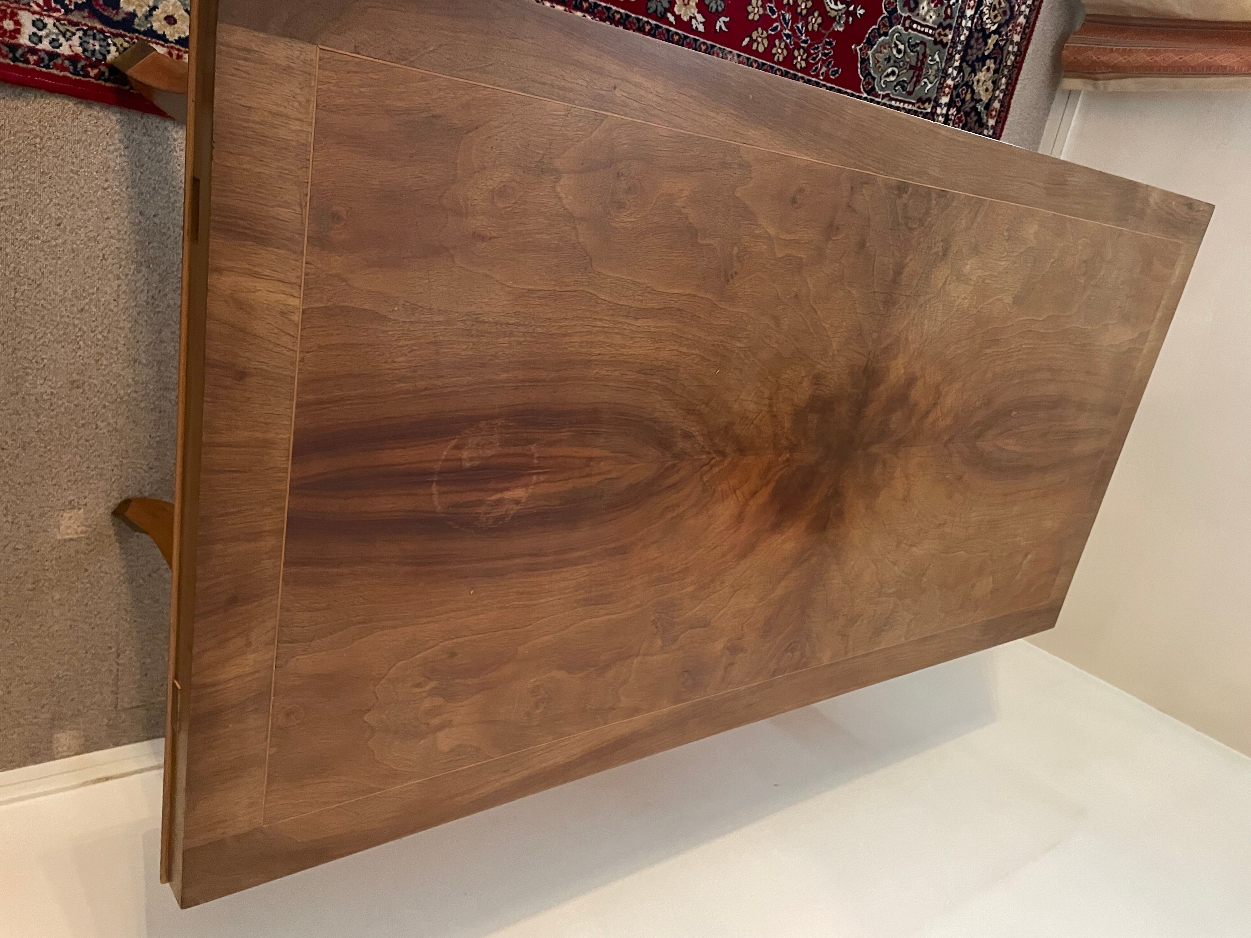 Dining table walnut art deco