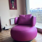 Armchair Curl leather heater fuschia Roche Bobois swivel