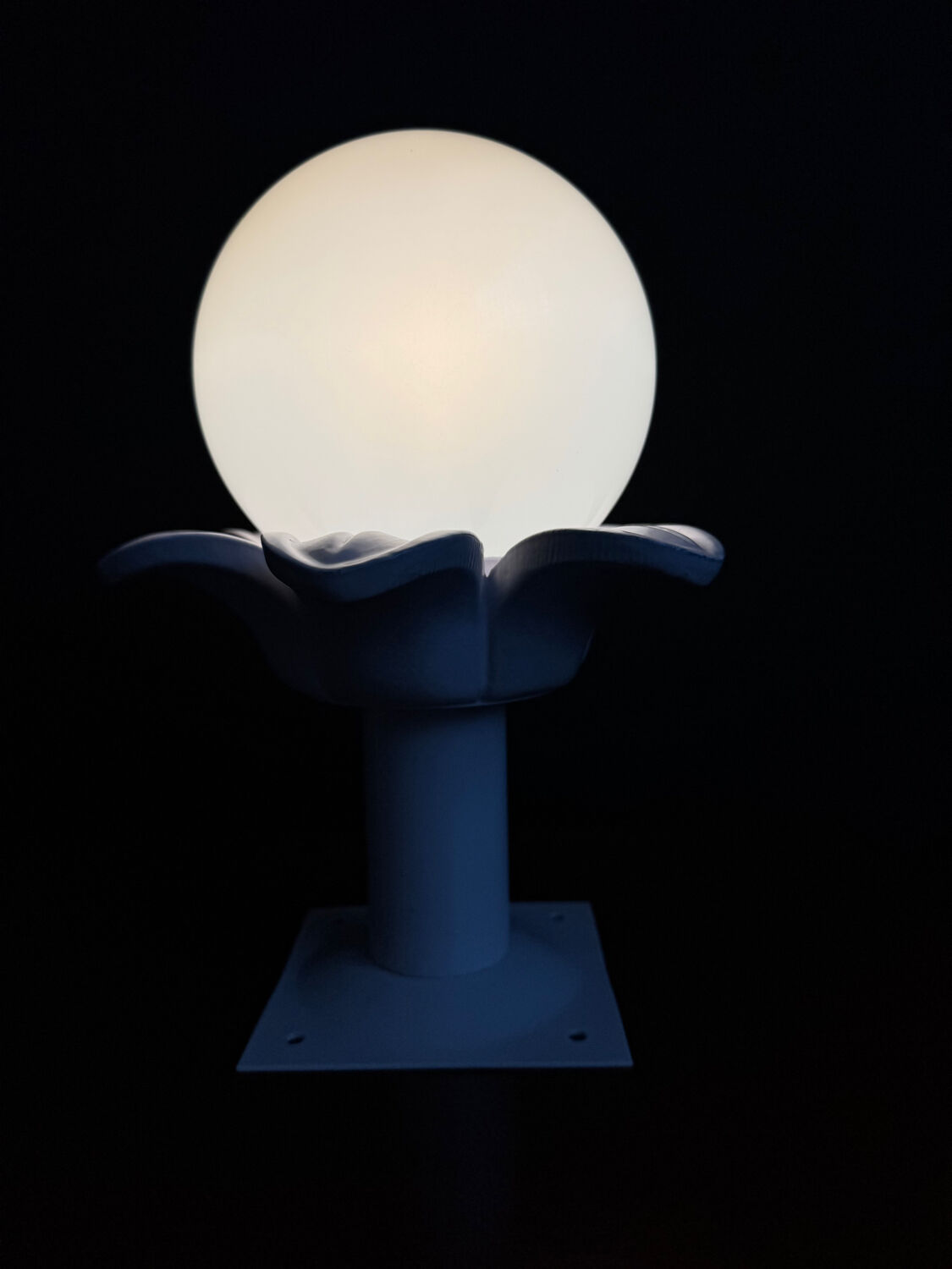 Opaline palm tree ceiling light from the 1980s.