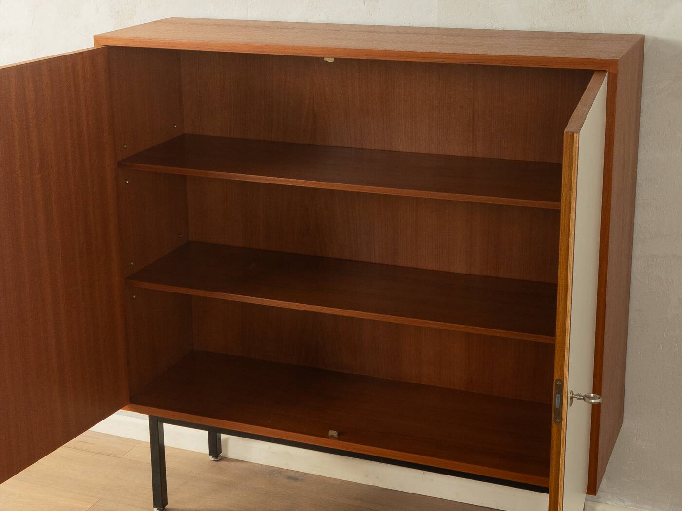 Mid-century chest of drawers from the 1950s by Oldenburger Möbelwerkstätten