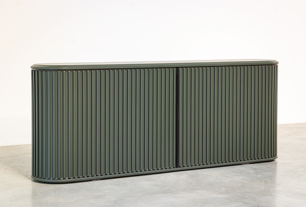 Dressoir post modernist Aldo van den Nieuwelaar for Pastoe 1970