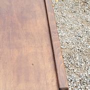 Table d’appoint vintage des années 50 en hêtre chêne et peuplier pieds compas
