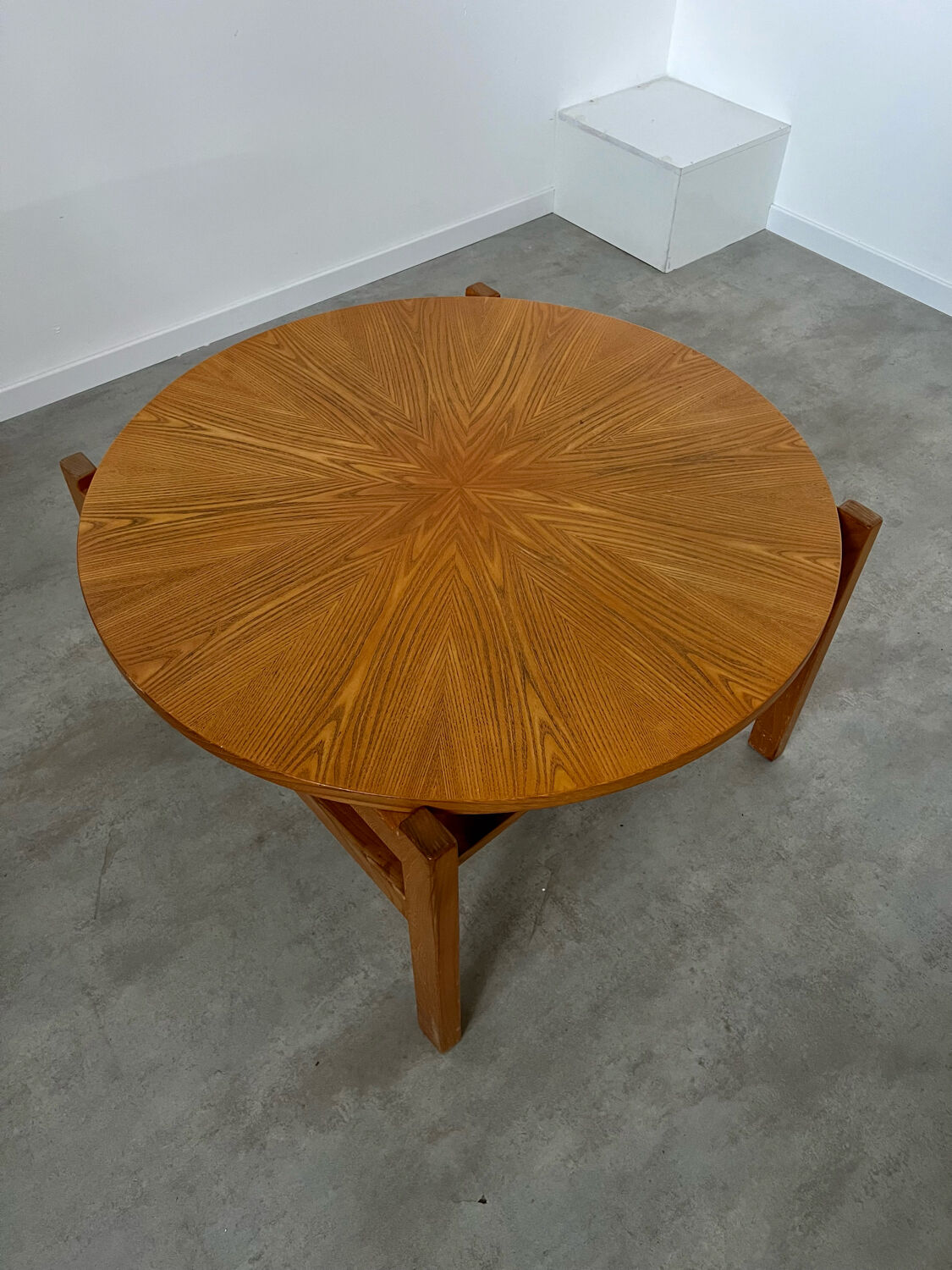 Ancienne table basse bois design années 60 Italy vintage