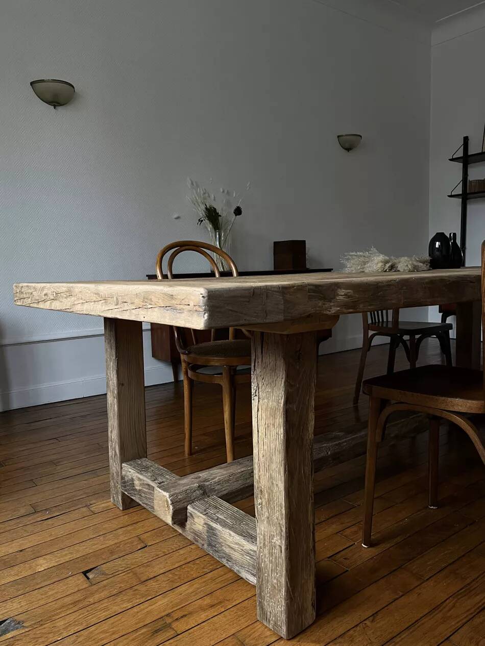 Kingstone Farmhouse Table in Solid Antique Oak - 275 cm long