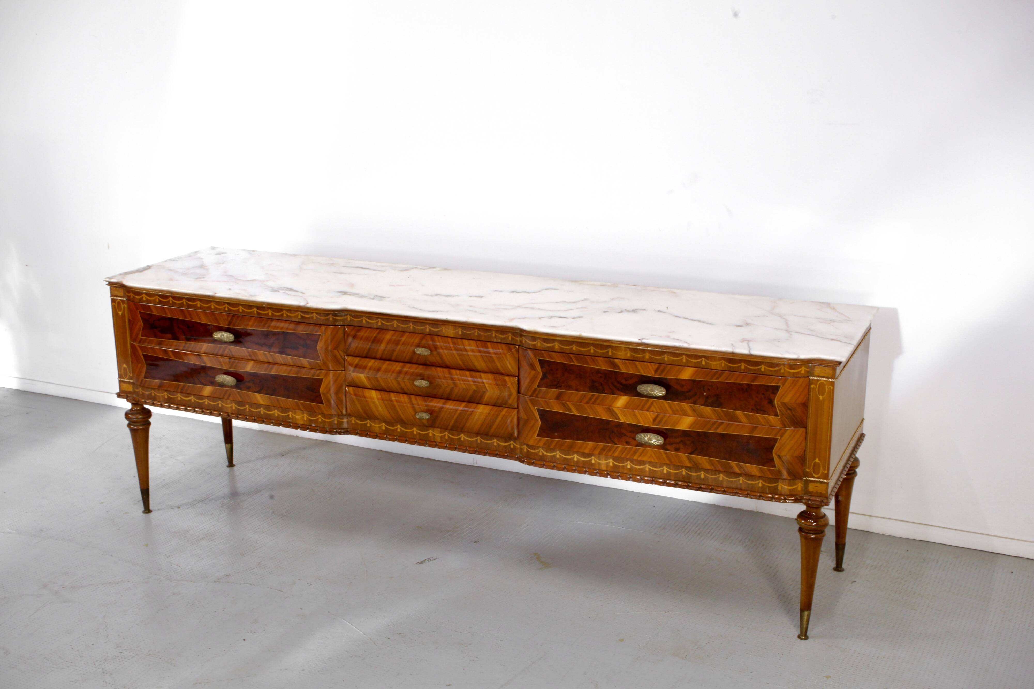 Buffet italien en noyer, marbre de Carrare et laiton, années 1950