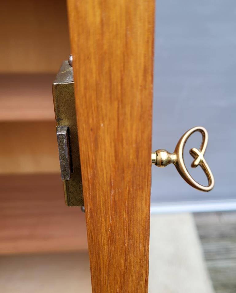 Modular dressing room 1950 in 3 parts