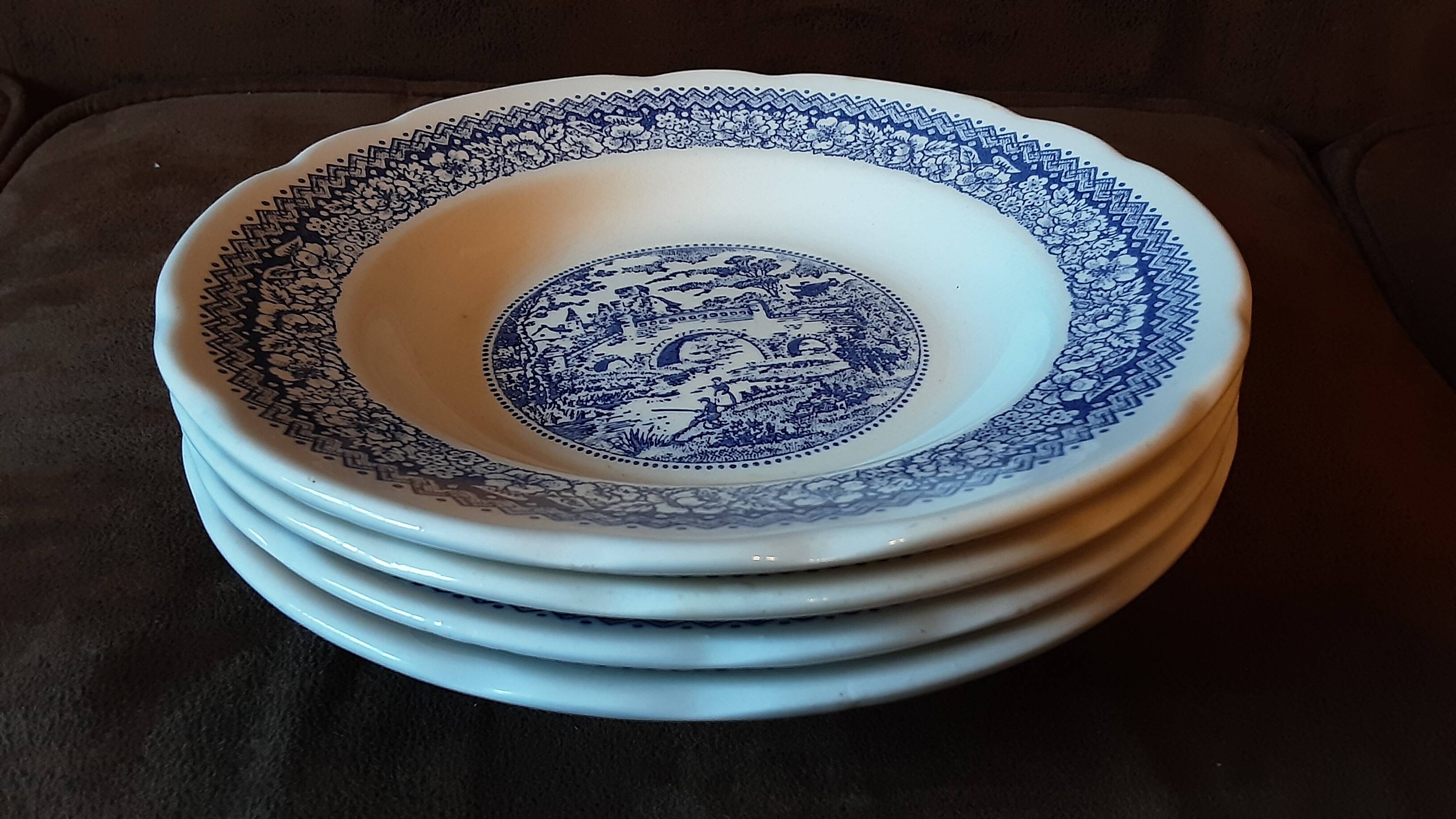 Set of 4 deep plates Ironstone