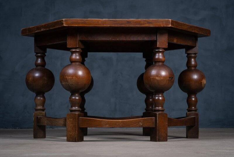 Octagonal Coffee Table in Oak, 1930s