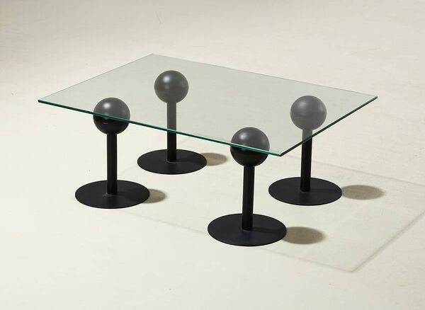 Table basse 'Pepper Young' de Philippe Starck pour Disform vers 1980