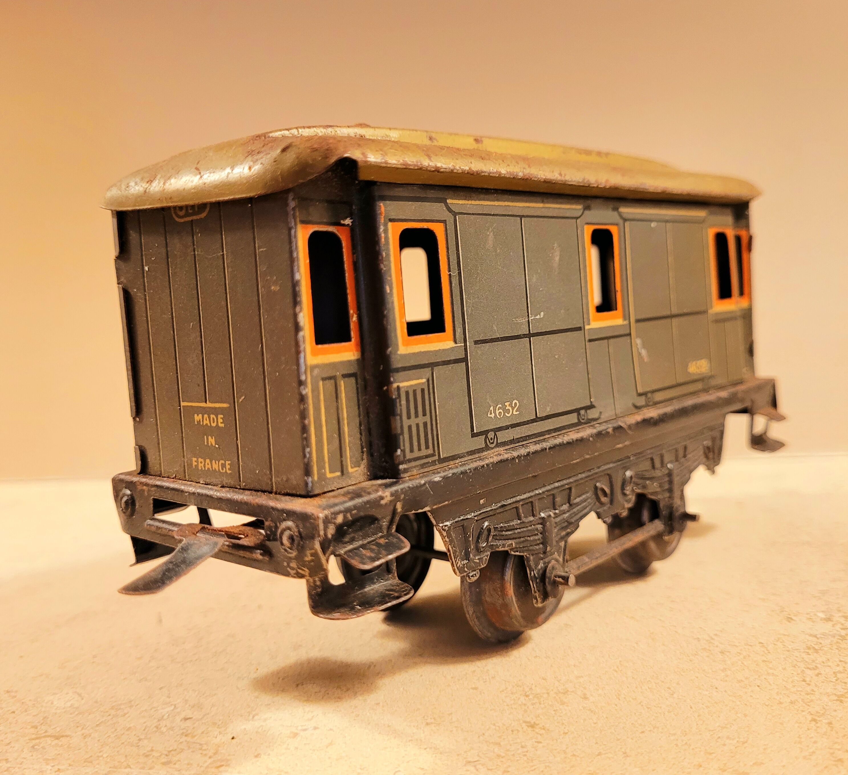 Vintage sheet metal JEP train from the 20s and 30s