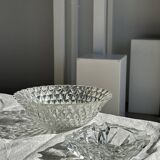 Large classic diamond-tipped glass salad bowl