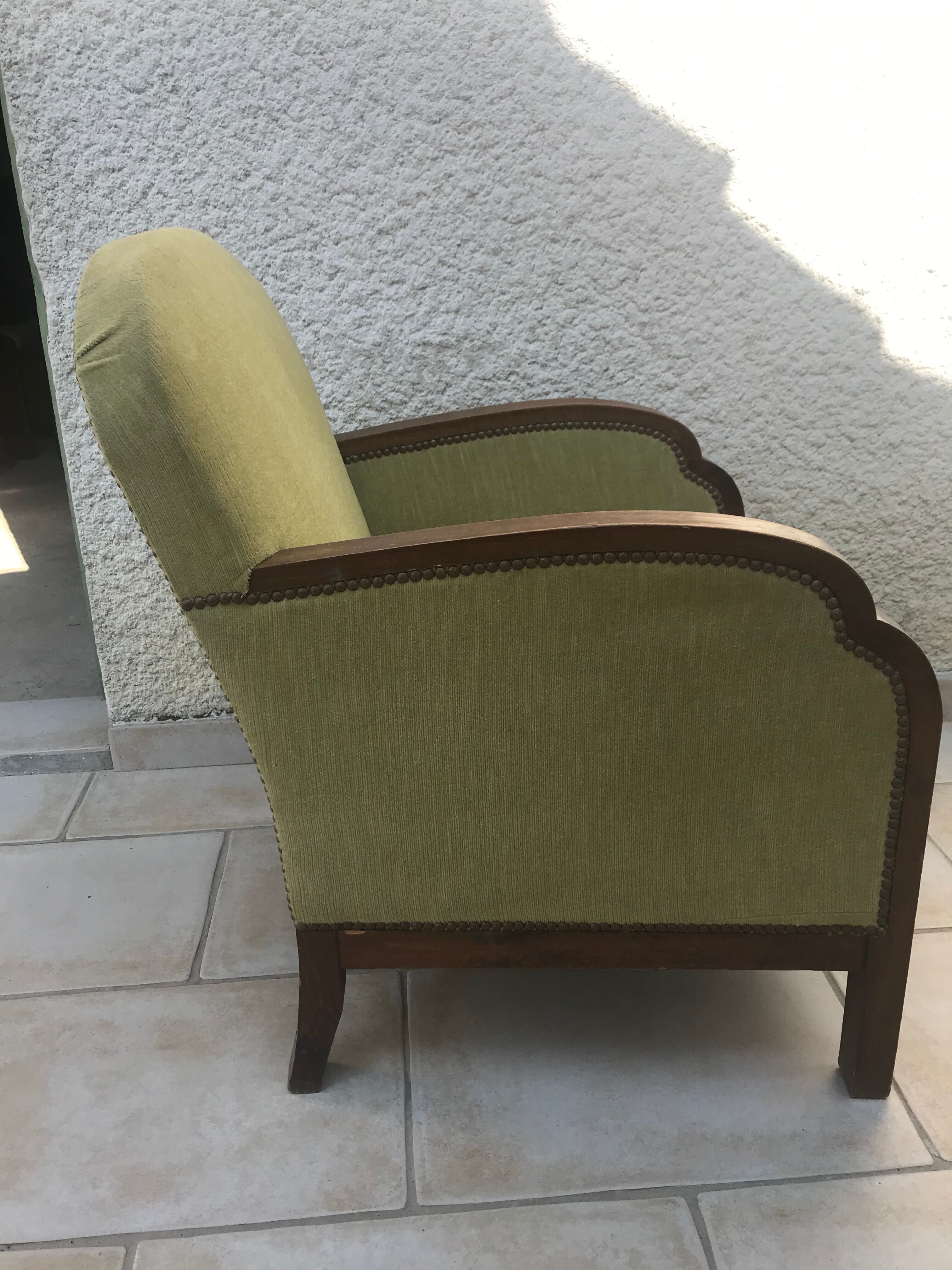 Fauteuil club en velours vert