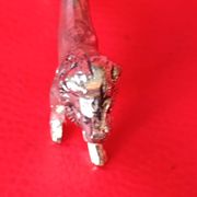 Set of 8 silver metal knife holders. Lion shape.