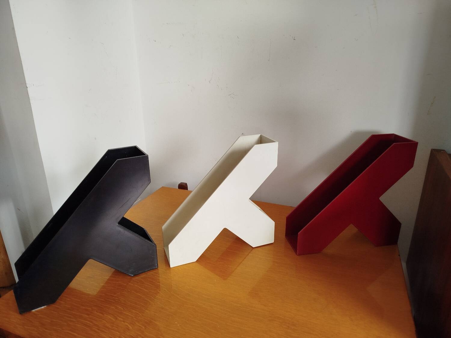 Walter Zeischegg magazine rack, 1970s