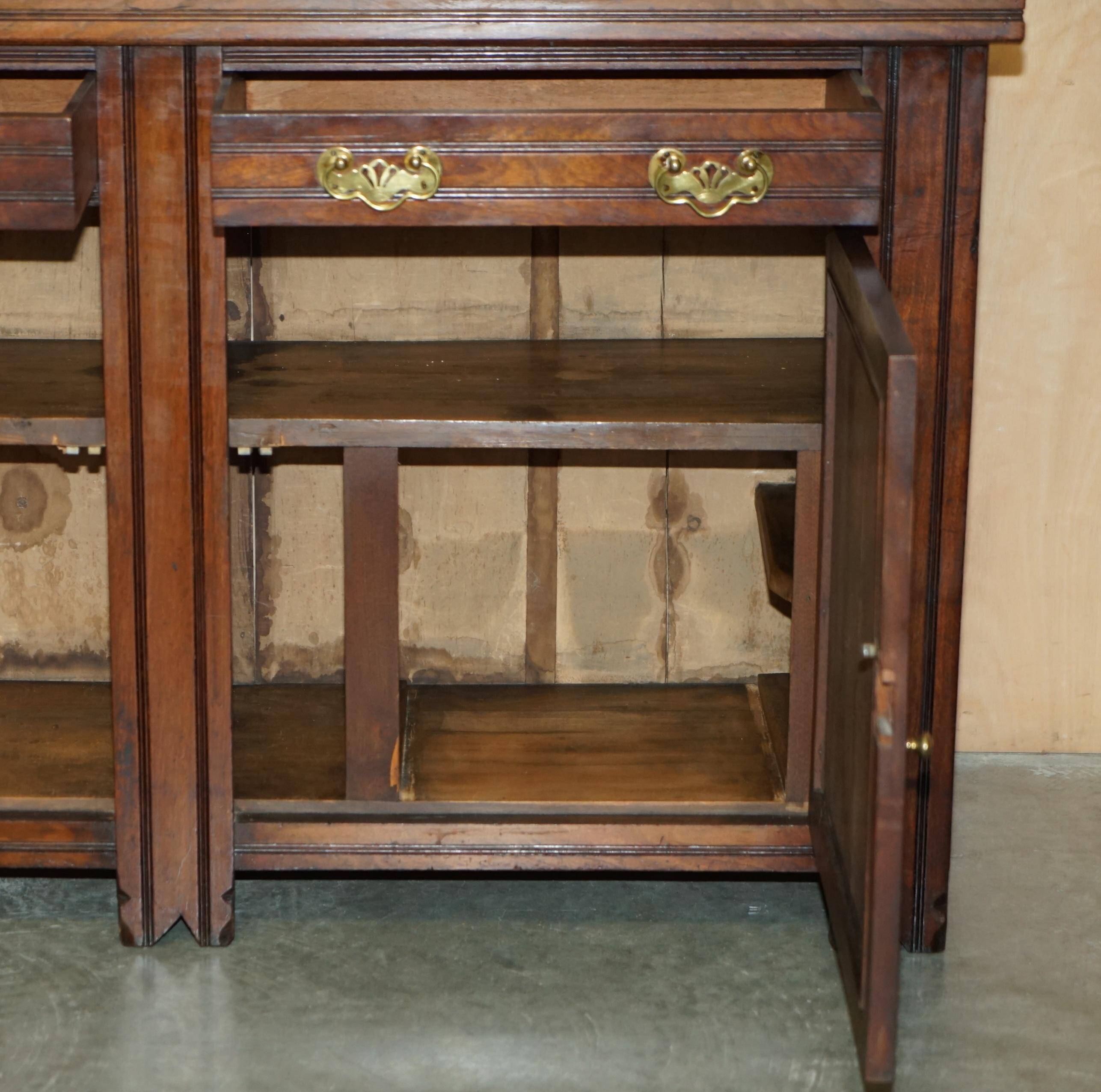 Victorian English oak rustic buffet circa 1880 with drawers.
