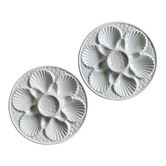 Set of 2 vintage oyster plates longchamp france