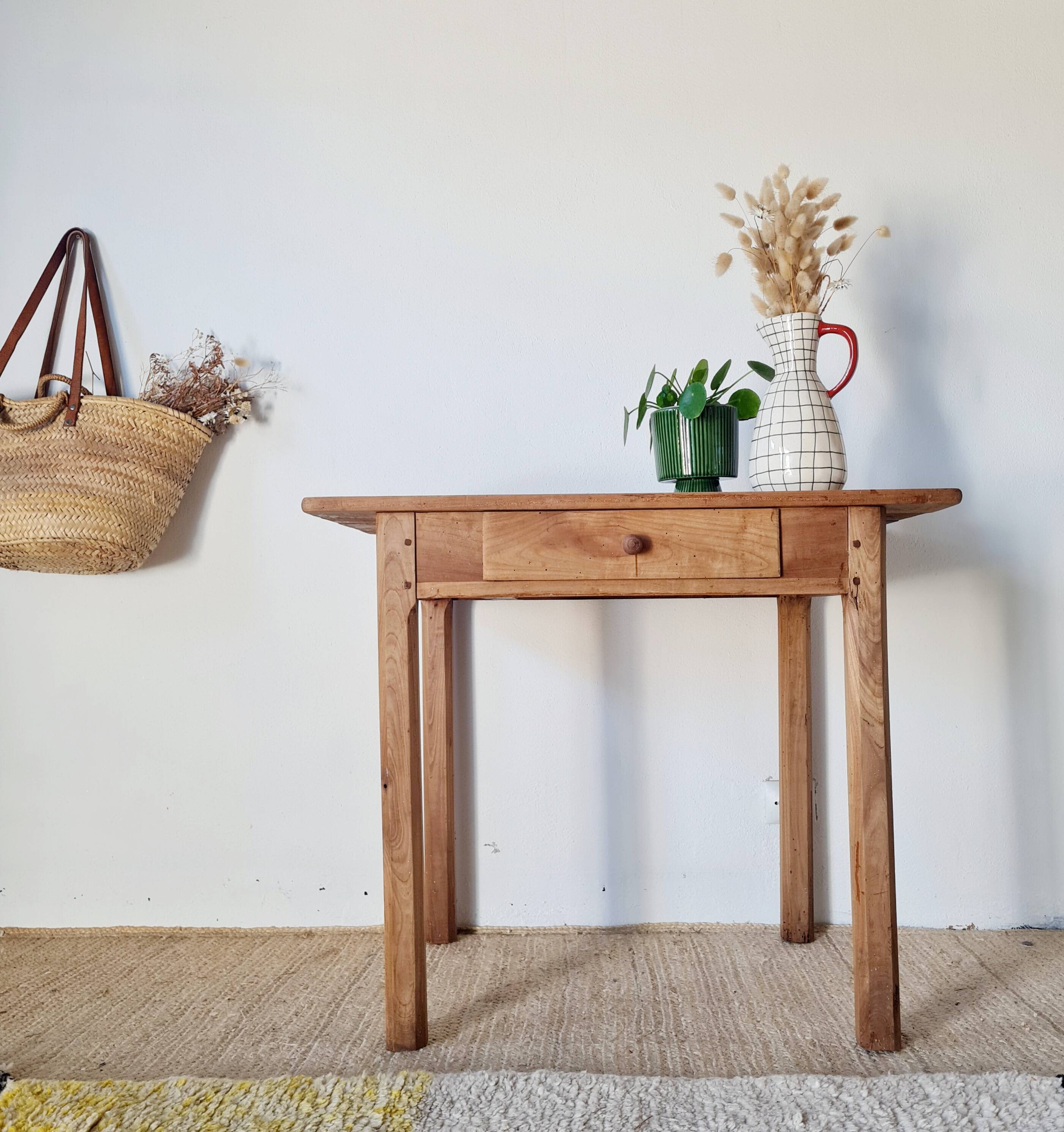 Small antique farmhouse table in wood – vintage rustic desk