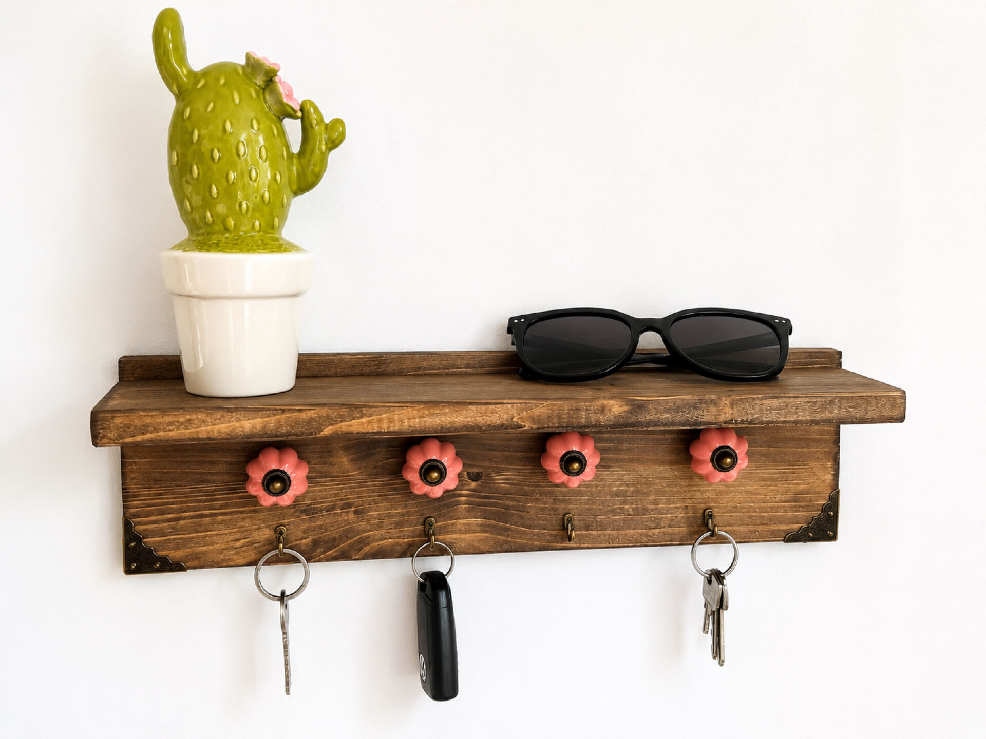 Wall key holder / key box / wall shelf