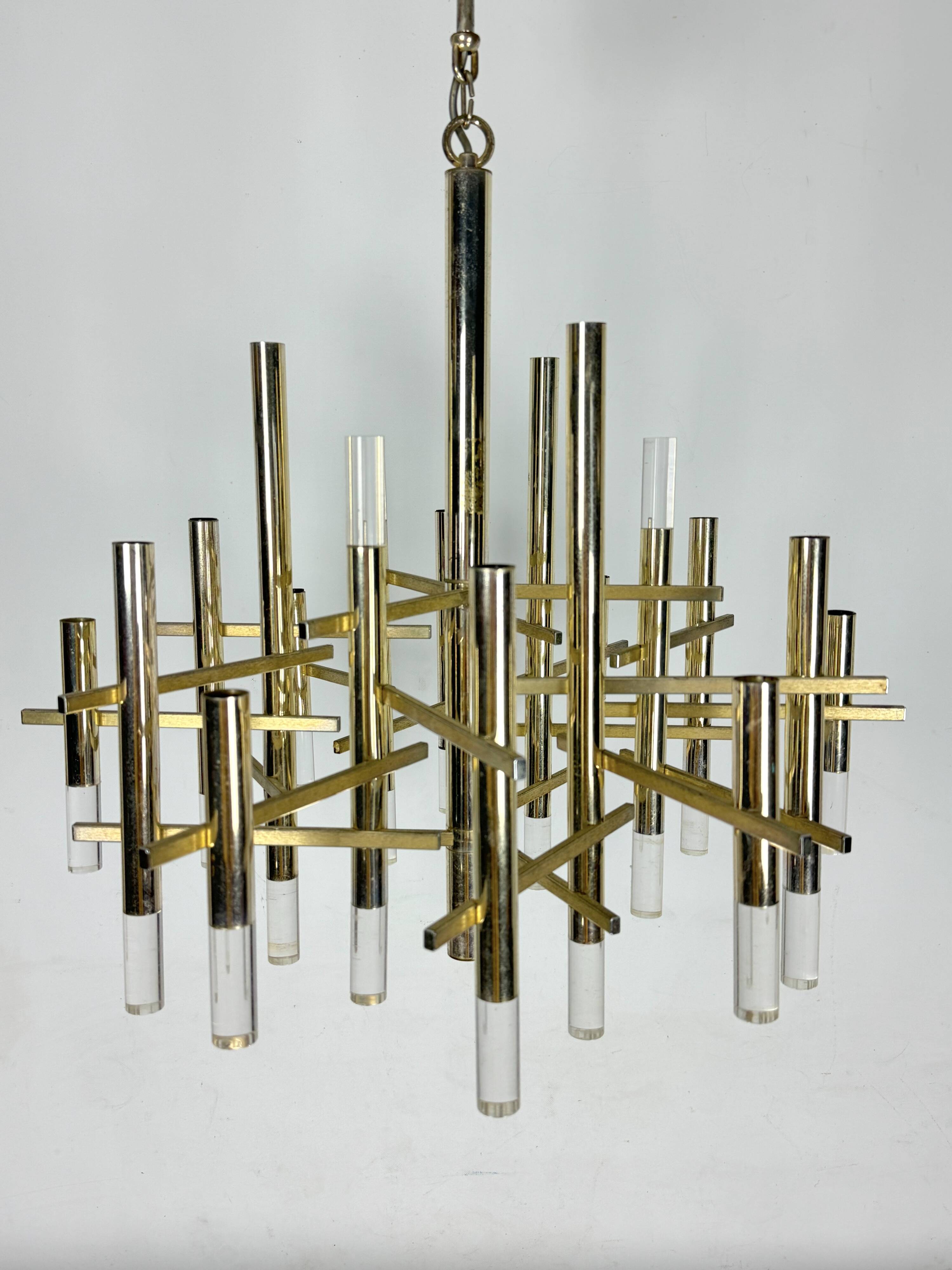 Sciolari 15 lights slight gilded chrome and perspex Chandelier model Ice, Italy 60s