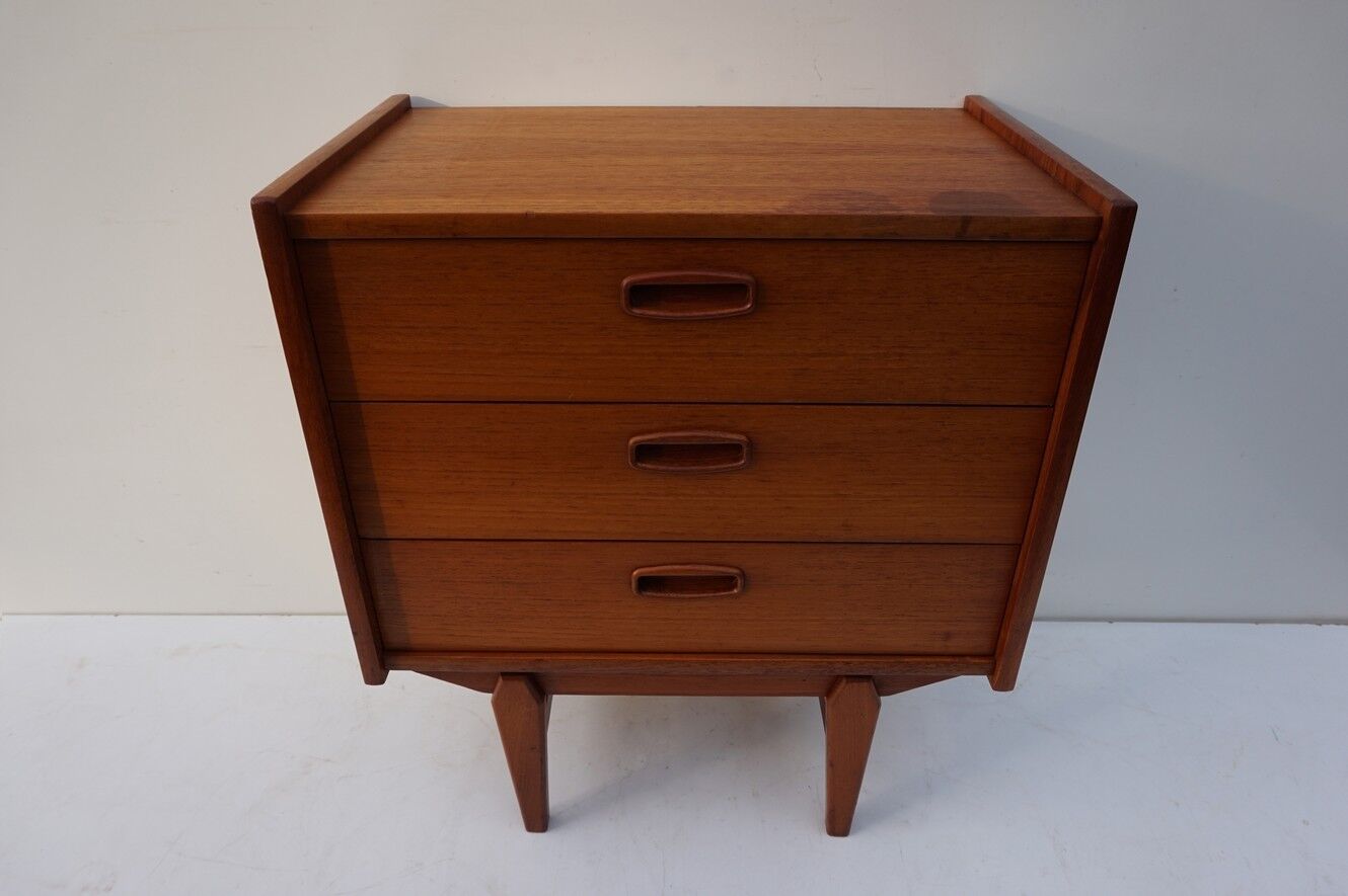 Commode vintage en teck