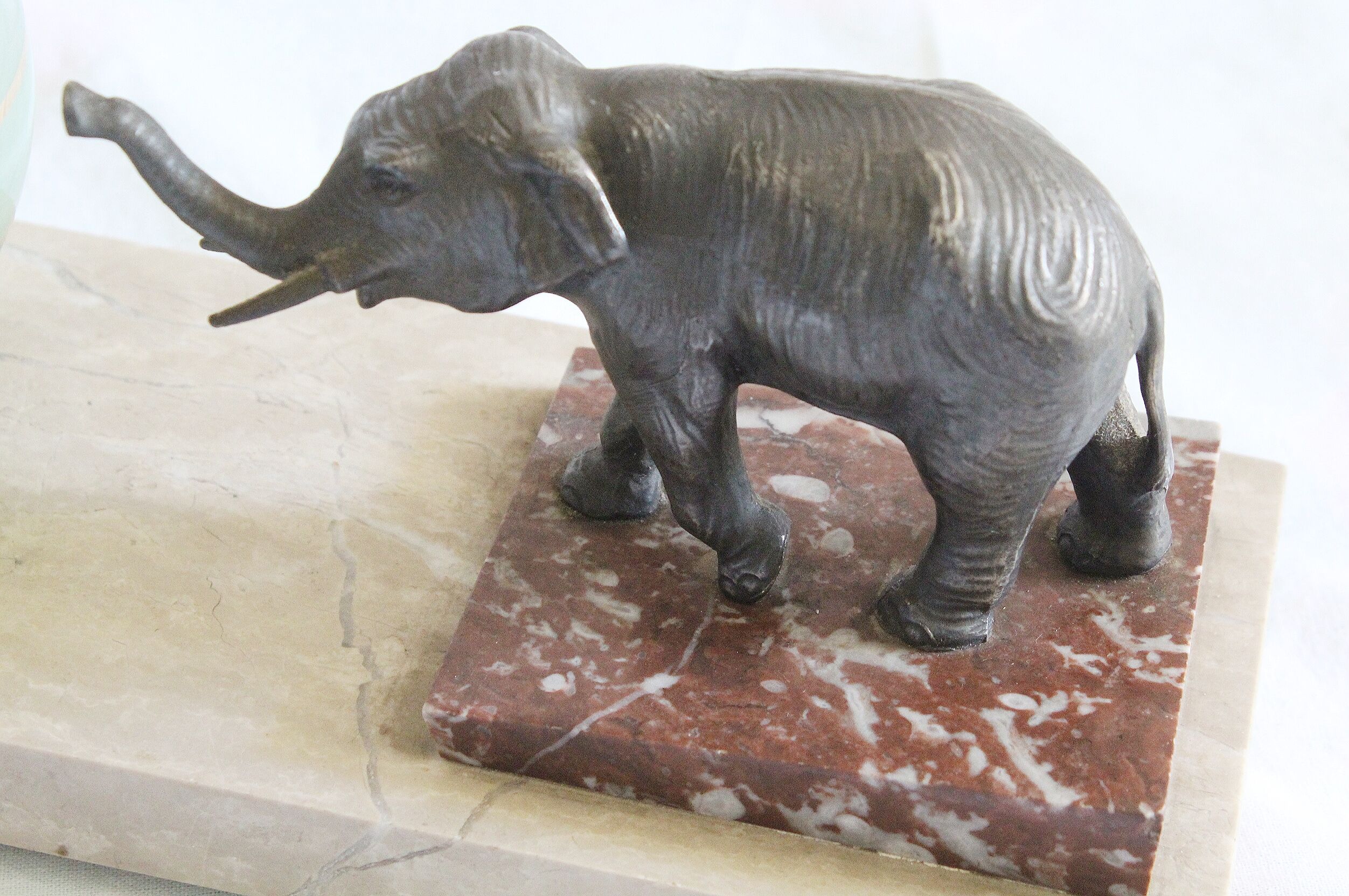 Elephant art deco marble lamp