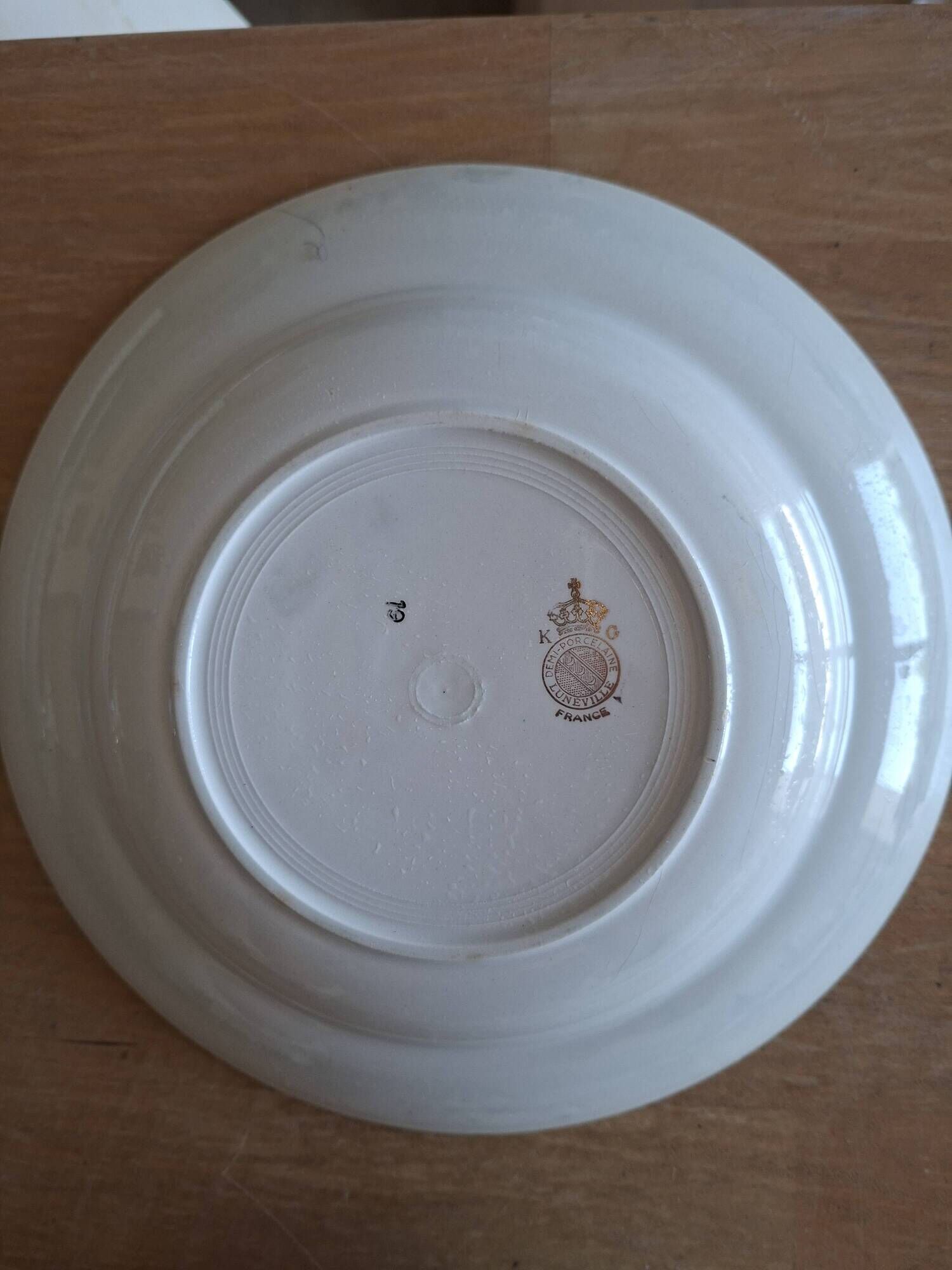 Assiettes Luneville damier ver et blanc 1910-1930