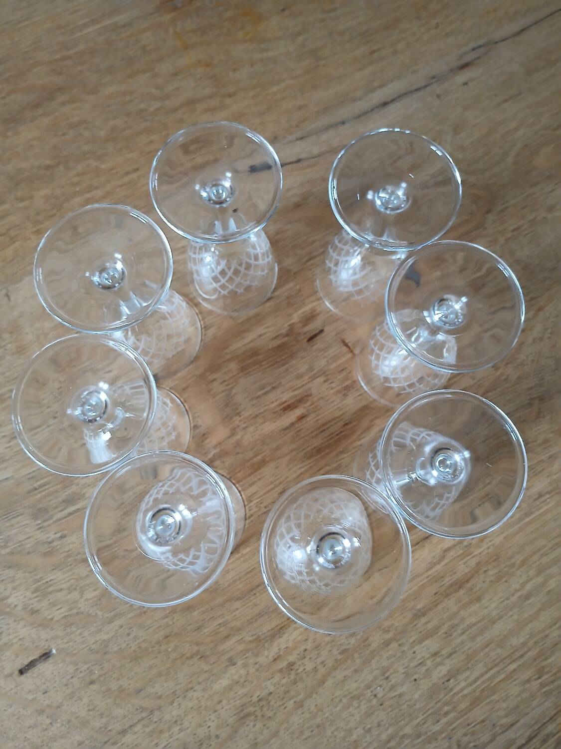 8 small vintage liqueur glasses