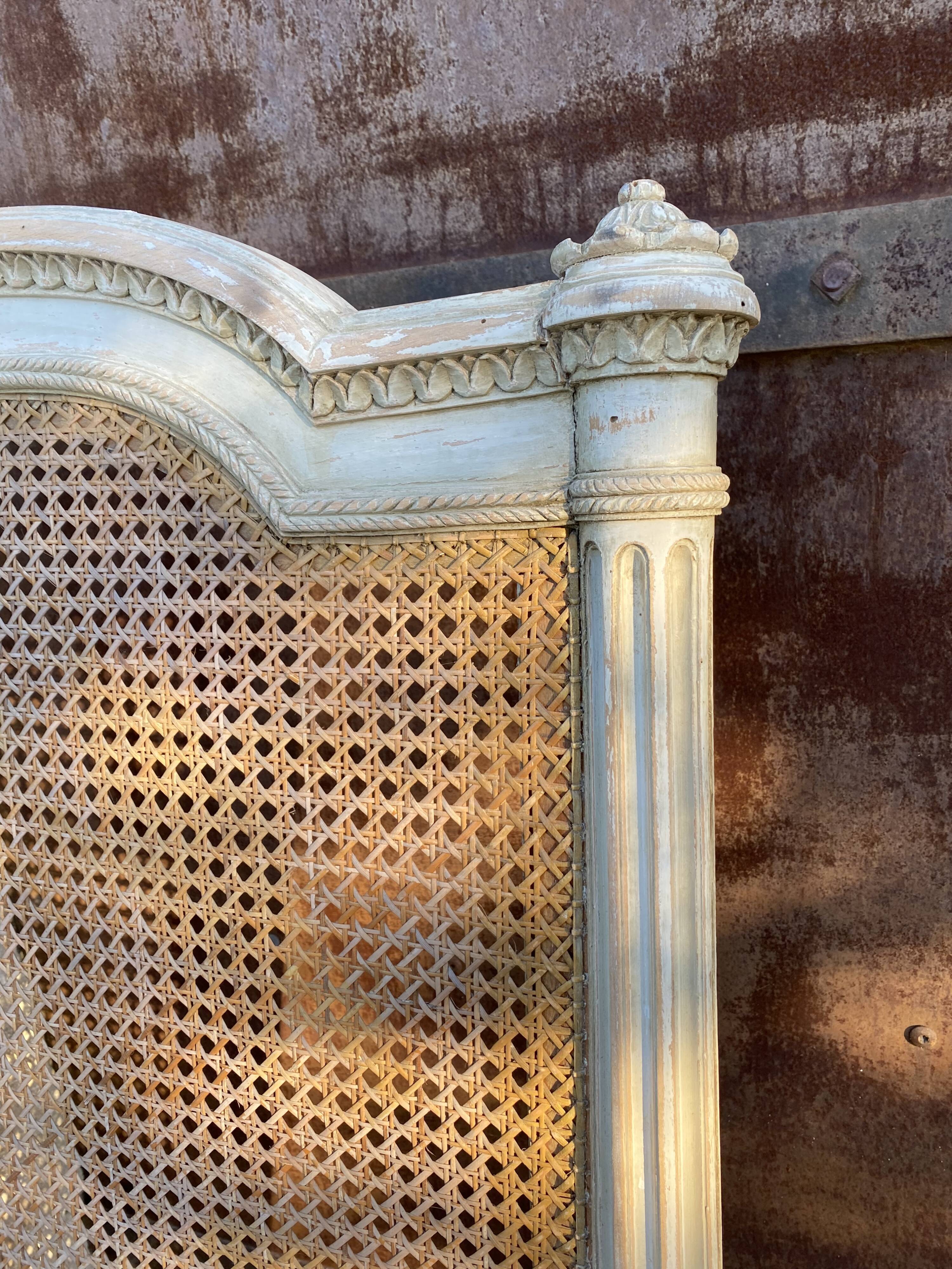Bed Louis XVI patinated wood and cannage 140/190
