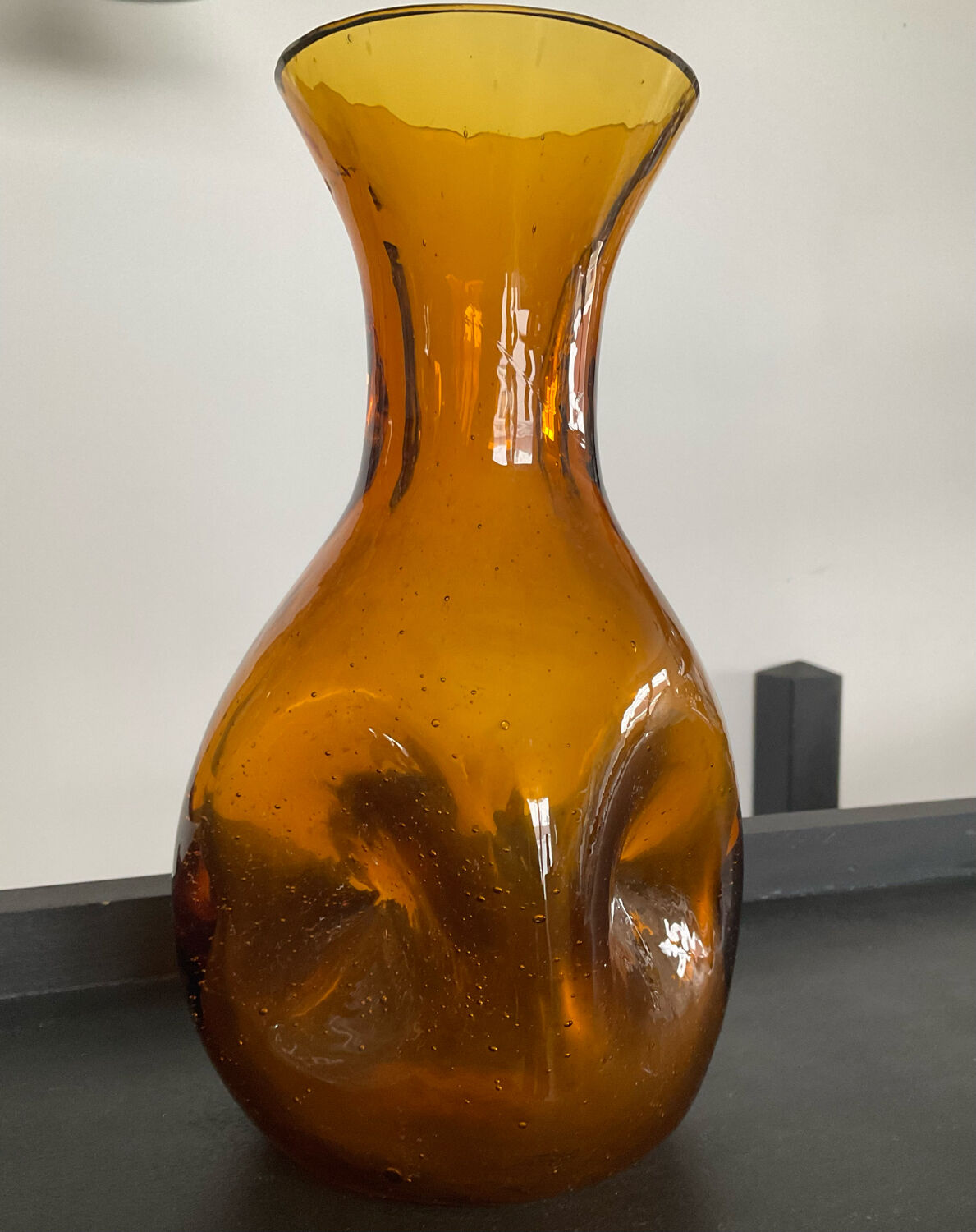 Vintage vase in bubbled glass paste