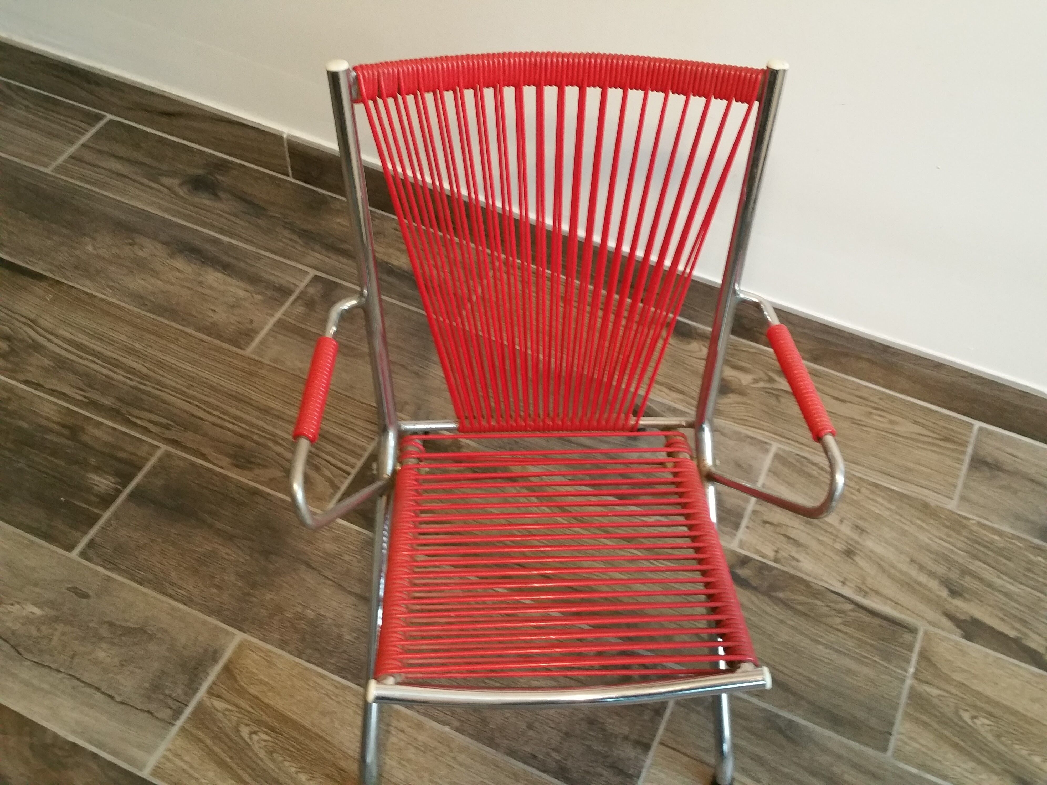 Chaise scoubidou design Mr Jaques