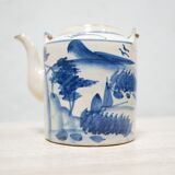Ancient Chinese porcelain teapot