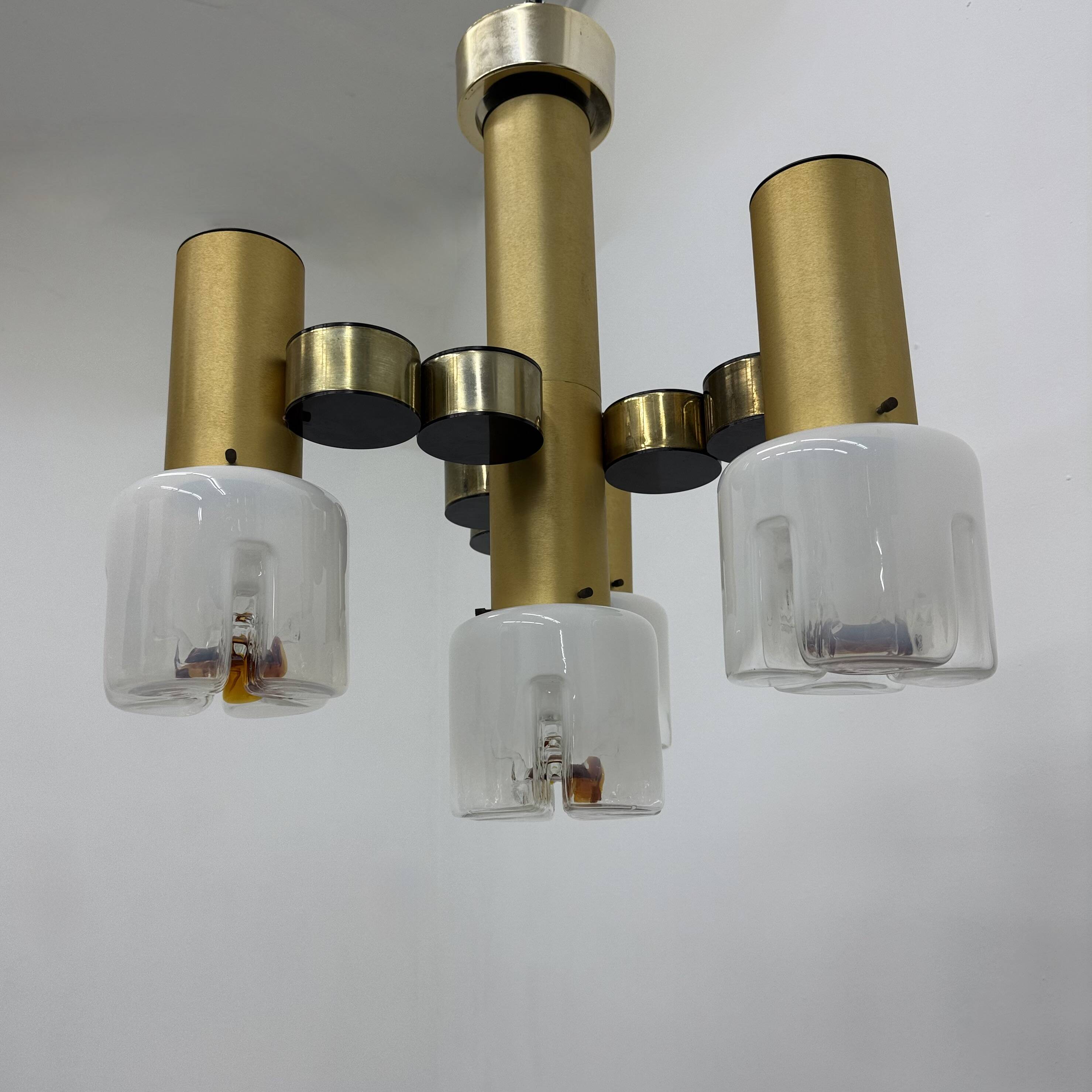 Mid-century design Italian chandelier by Gaetano Sciolari , 1970s
