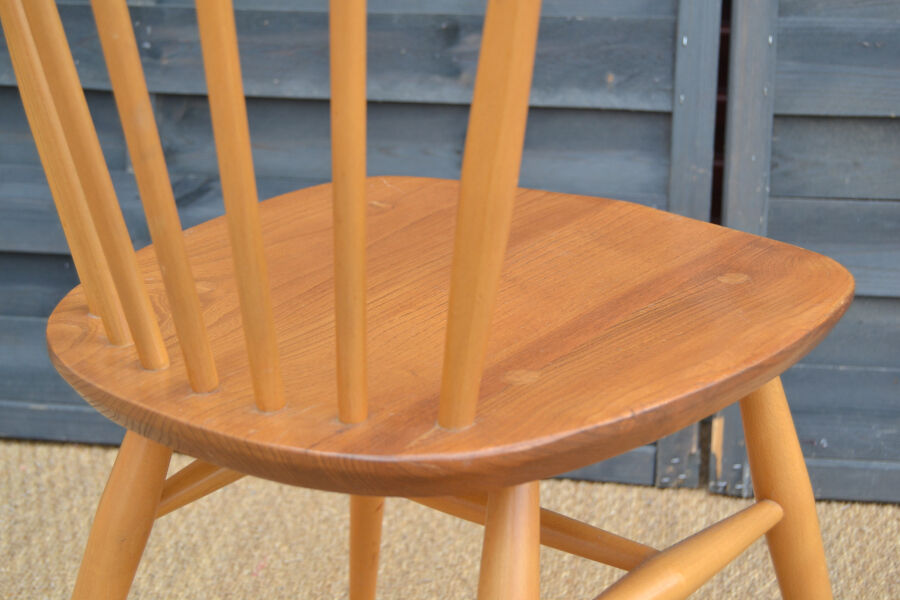 Four chair series by Lucian Ercolani - Windsor