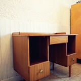 Elegant vintage office