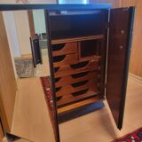 Petit meuble en verre miroir, France vers 1950