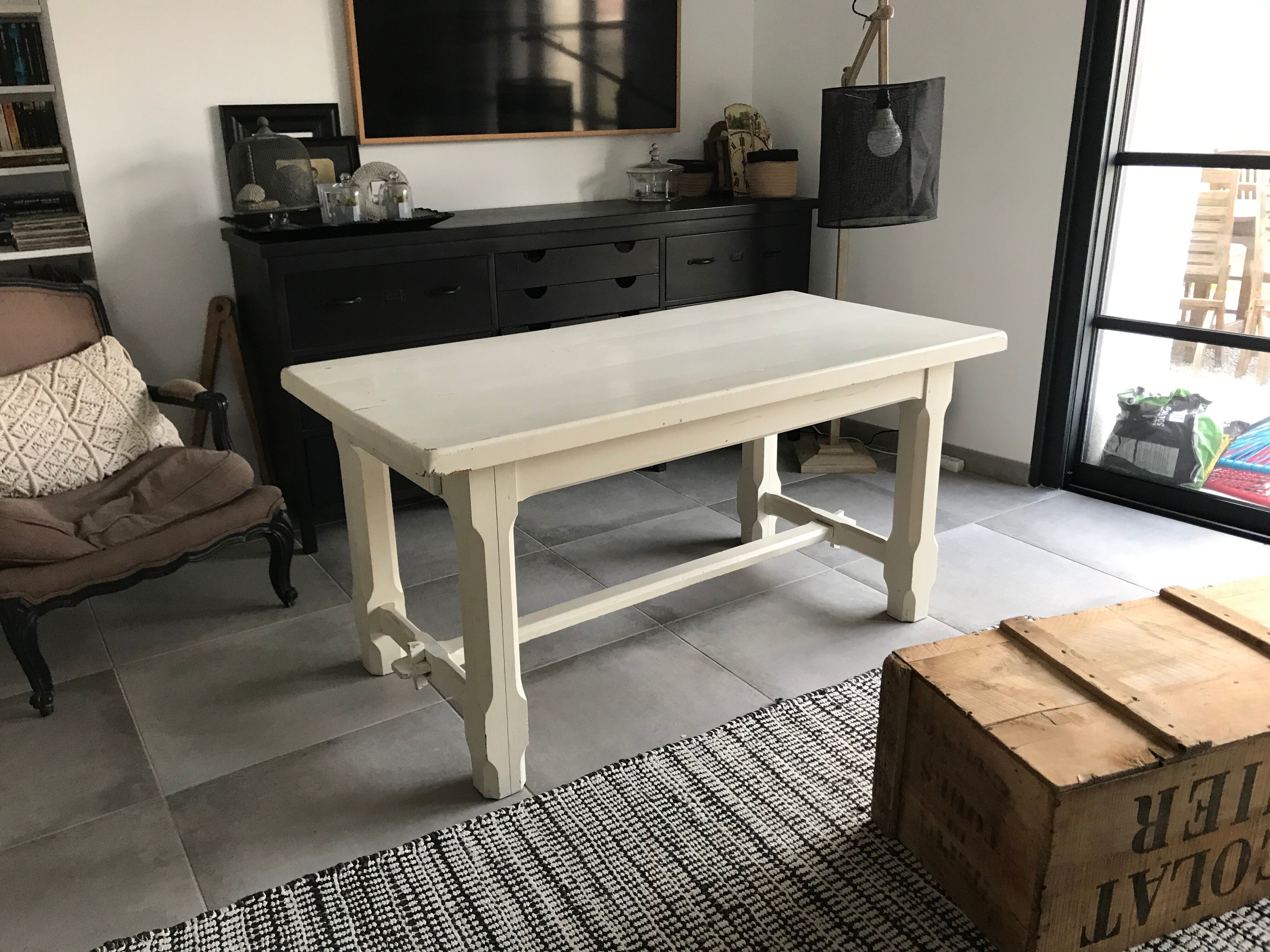 Oak farmhouse table