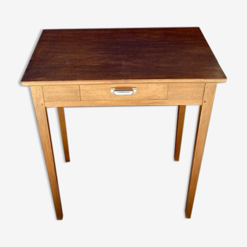 Bureau en bois foncé
